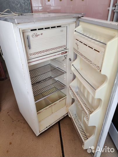Холодильник бу