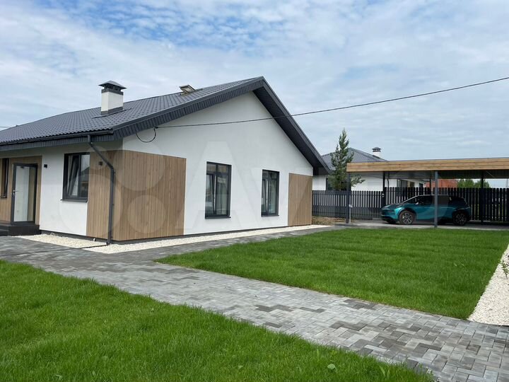 Дом 130 м² на участке 8 сот.