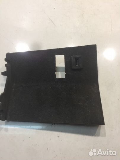 Крышка подлокотника (Mercedes-Benz M-class W166)