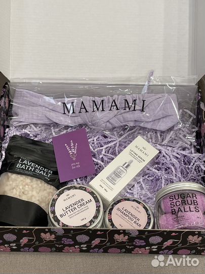 Подарочный бокс косметики новый