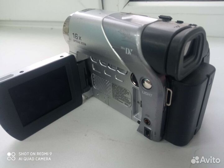 Видеокамера jvc