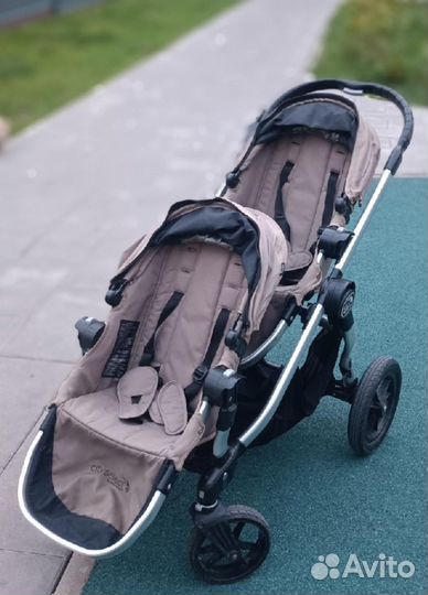 Коляска для двойни или погодок