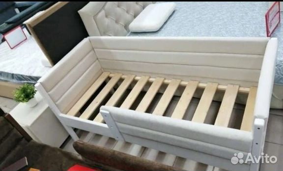 Детская кровать мягкий борт