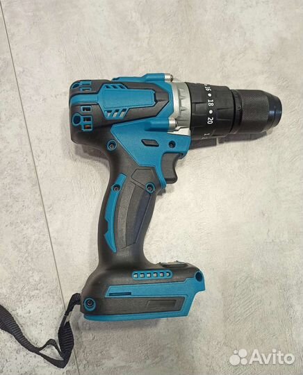Шуруповерт бесщеточный новый для ледобура