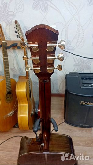 Электроакустическая гитара