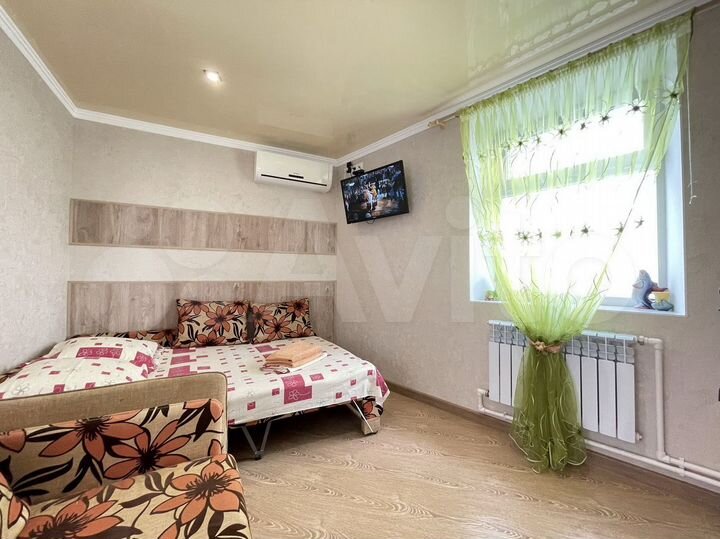 Дом 20 м² на участке 1 сот.