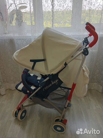 Коляска трость