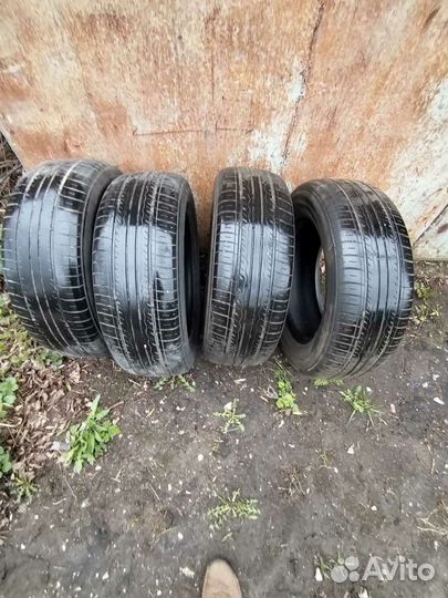 Kumho Solus KH17 215/65 R16 98