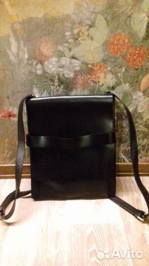 Продам кожаную сумку