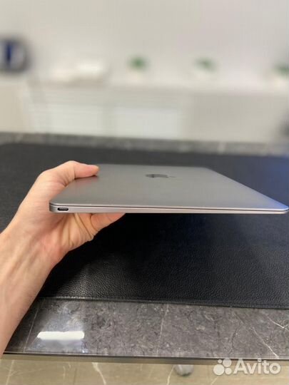 Apple MacBook 12 8/512GB Gray