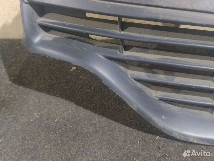 Решётка радиатора Renault Logan 2
