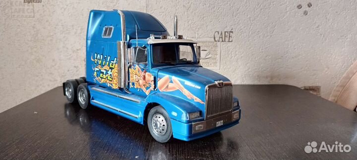 Грузовик 1/24 western star