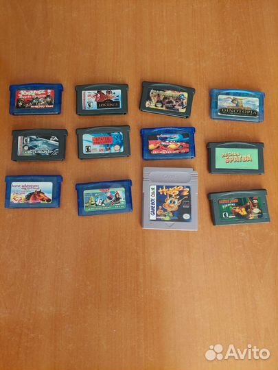 Gameboy с картриджами