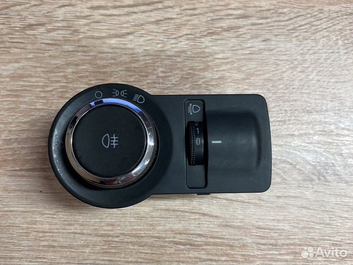 Переключатель света Chevrolet Aveo T300