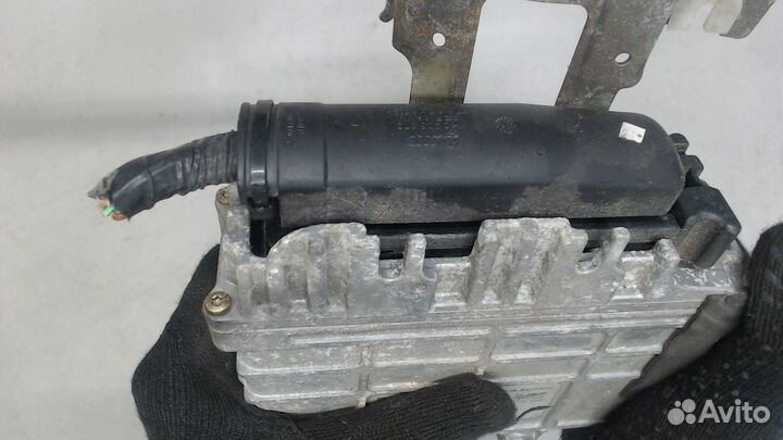 Блок управления двигателем Volkswagen Polo, 1996