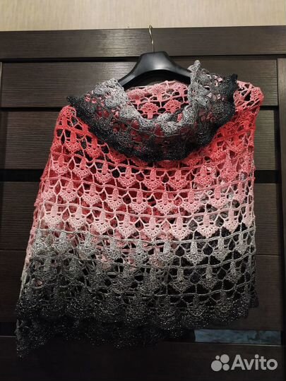 Шарфы и палантины