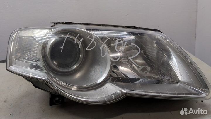Фара (передняя) правая Volkswagen Passat 6