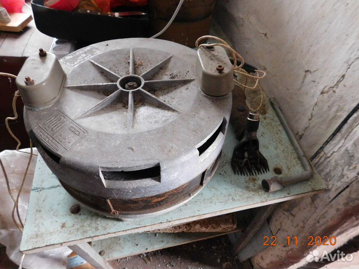 Преобразователь напряжения для стрижки овец