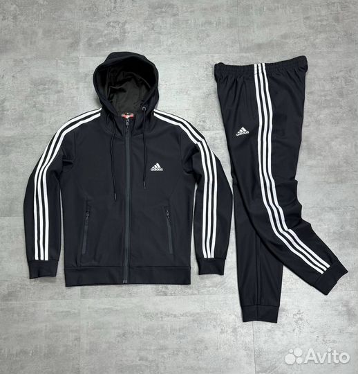 Спортивный костюм Adidas