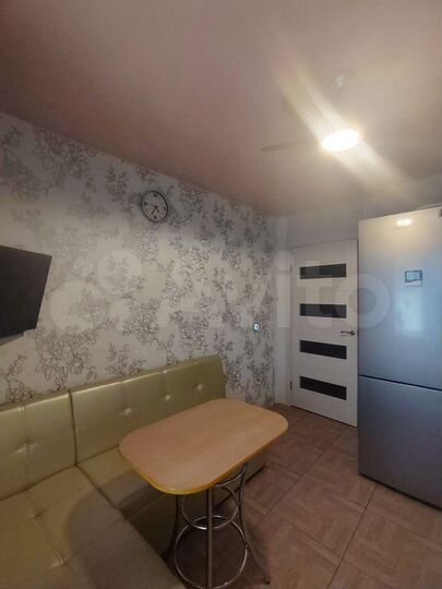 2-к. квартира, 52 м², 8/9 эт.