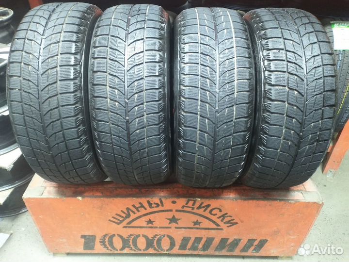 Bridgestone Blizzak WS-60 215/60 R16