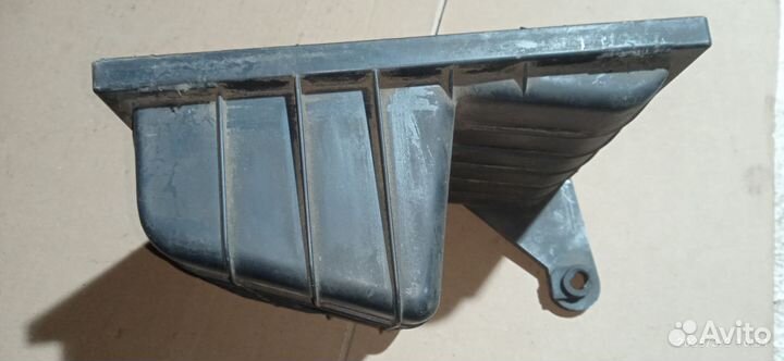 Корпус воздушного фильтра Opel omega a