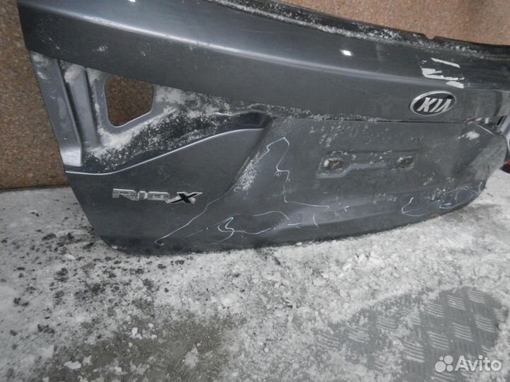 Дверь багажника Kia Rio
