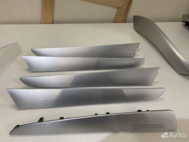 Audi Q5 8R алюминиевые декоративные накладки