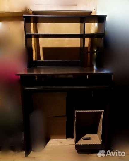 Стол IKEA компьютерный письменный