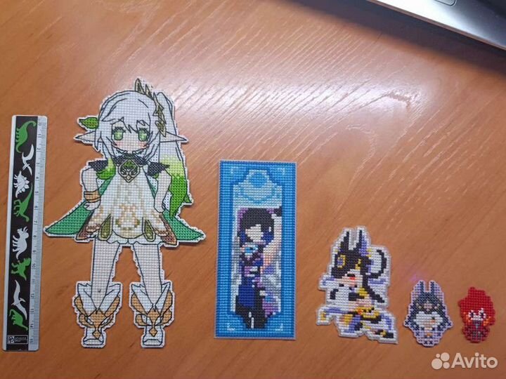 Изделия вышивки крестиком