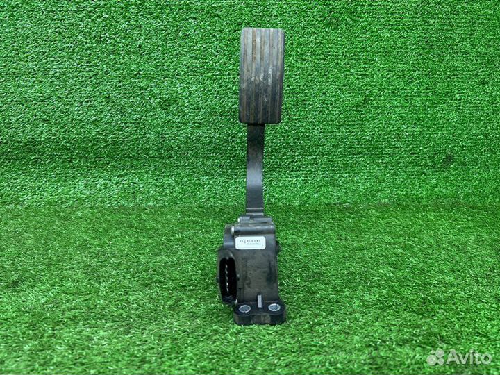 Педаль газа Ваз Vesta Cross универсал 21129 2018