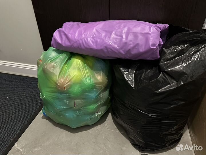 Сухой надувной бассейн с шариками