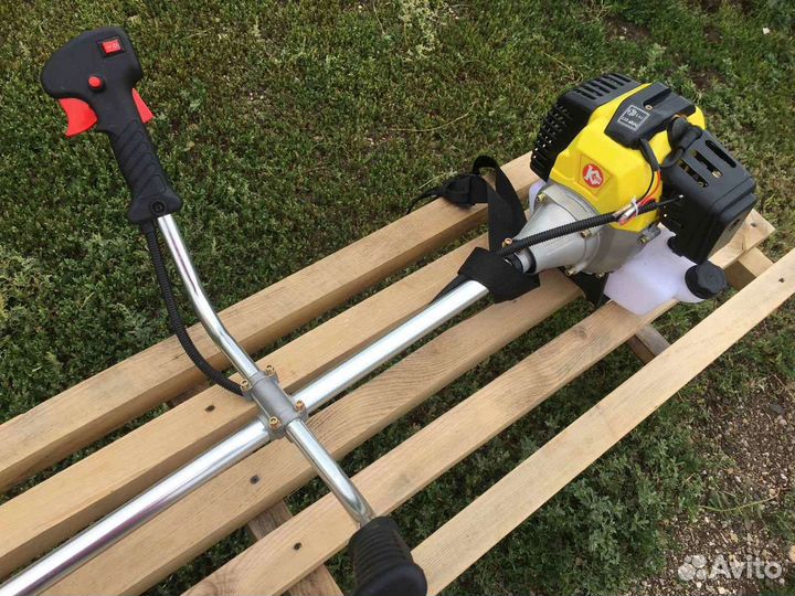 Триммер бензиновый