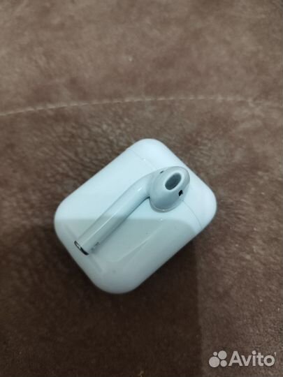 Airpods 1 го поколения