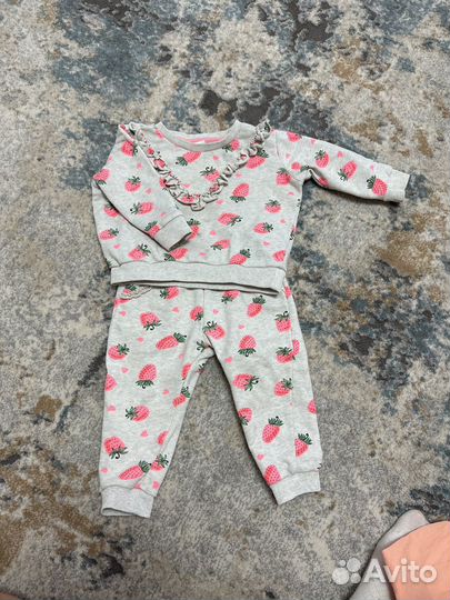 Вещи пакетом на девочку