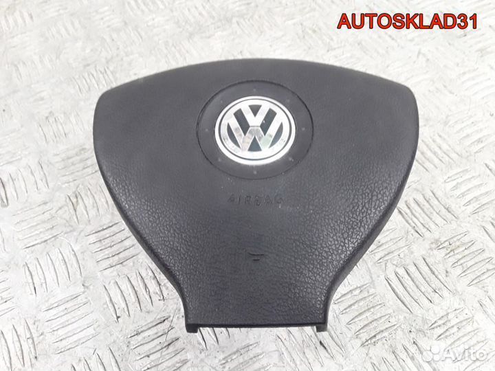 Подушка безопасности в руль VW Tiguan 5N08802011QB