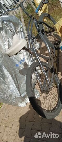 Велосипед-круизер Schwinn Tornado (2015)