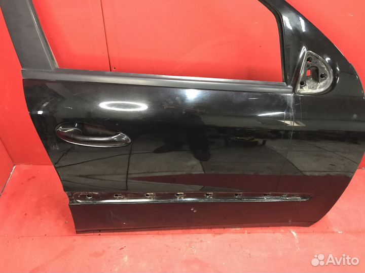 Дверь передняя правая Mercedes ML W164