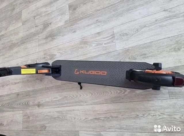 Электросамокат Kugo S1