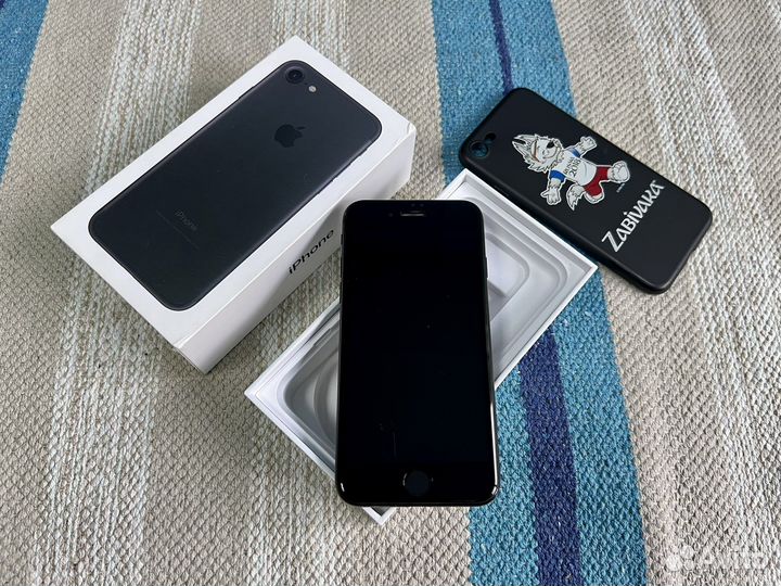 iPhone 7, 32 ГБ