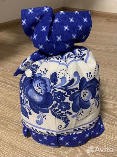 Грелка на чайник новая барыня гжель