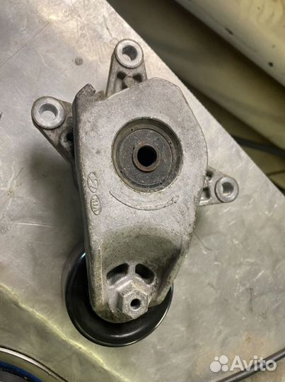 Натяжнойролик Hyndai Solaris2