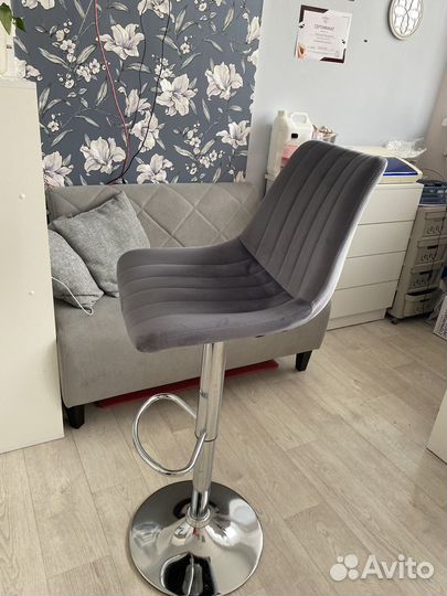Стул барный