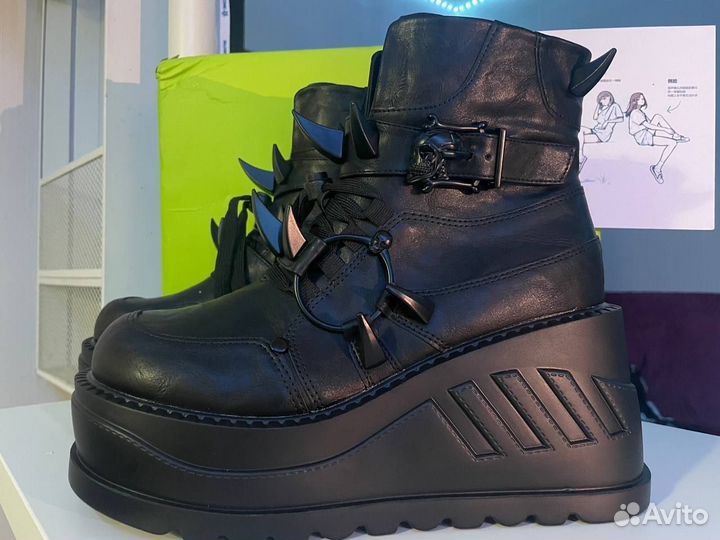 Ботиночки Demonia Stomp Spike