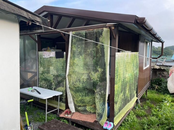 Дом 12 м² на участке 15 сот.