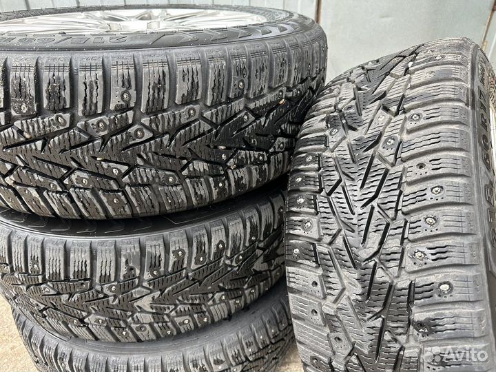 Кованные диски R17 и зимние шины VW T6
