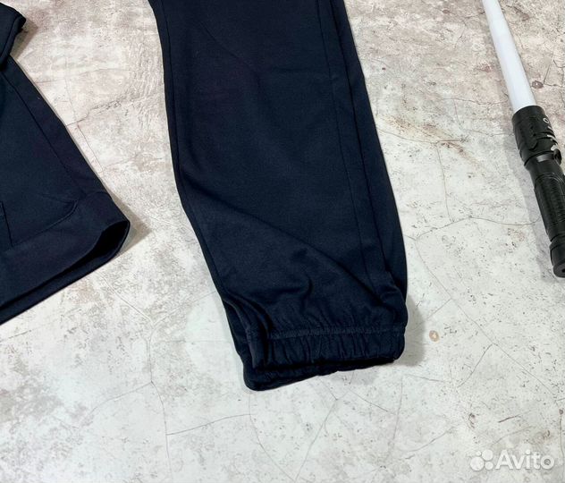 Спортивные костюмы Adidas