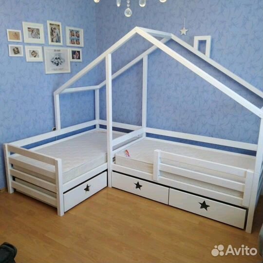 Кровать домик для двоих детей