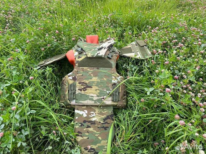 Бронежилет тактический