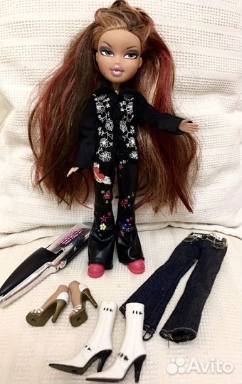 Кукла братц